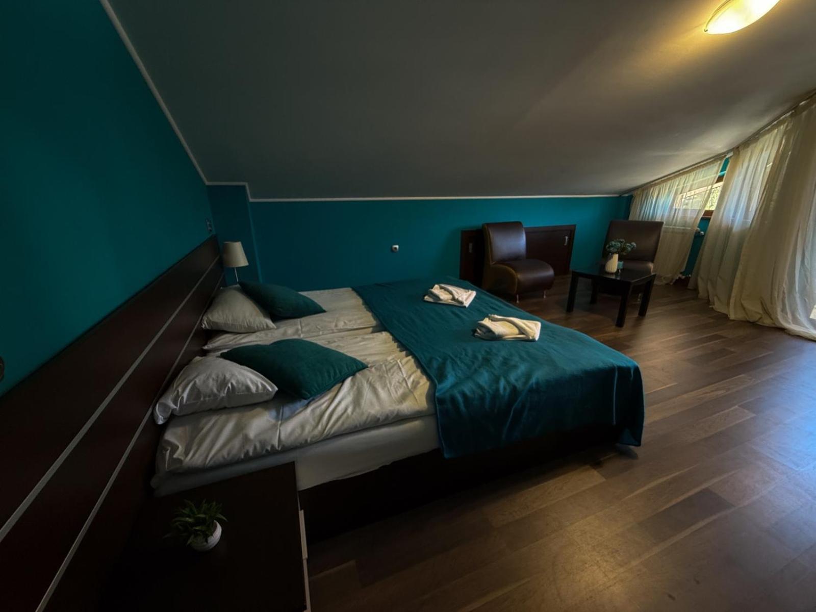Hotel Iceberg Borovets Bagian luar foto