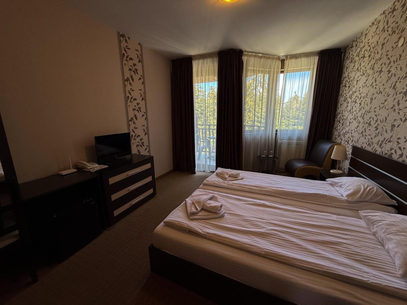 Hotel Iceberg Borovets Bagian luar foto